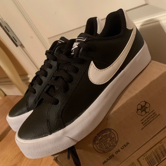 Nike Shoes - NIKE COURT ROYALE SNEAKER